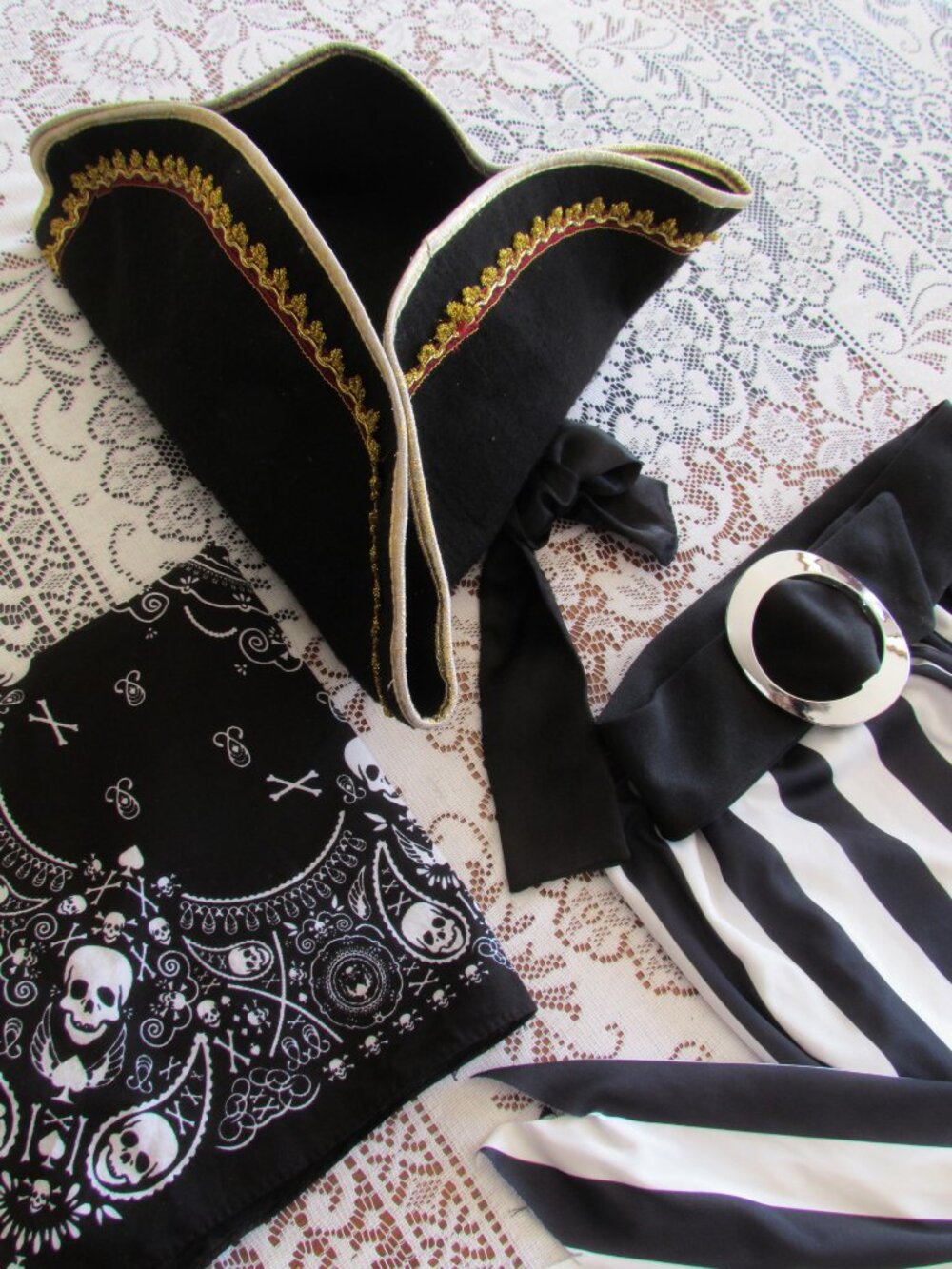PIRATE HAT, GOLD TRIM GRAND FELT TRICORNE + STRIPED PANTS + SILVER BUCKLE BELT +